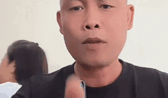 Hiệp Gà gay gắt nhắc thẳng tên của vợ cũ để bảo vệ bạn gái