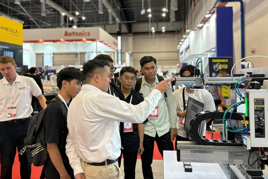Hệ sinh thái nhà máy thông minh của Bosch Rexroth tại Automation World Vietnam 2024