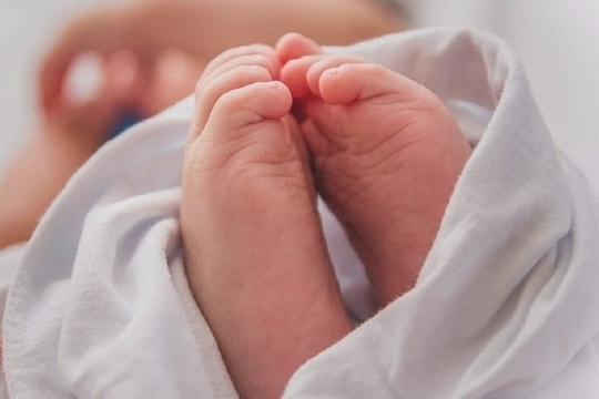 Hàng triệu trẻ được sinh ra từ các bà mẹ dưới 18 tuổi