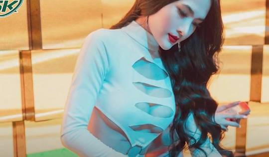 Điều chưa kể về người tình nóng bỏng kiêm 'chân rết' cho 'trùm' ma túy xuyên quốc gia Trung 'Ngọng'