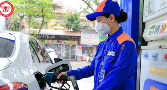 Yêu cầu thương nhân kinh doanh xăng dầu thực hiện nghiêm quy định về hóa đơn điện tử theo từng lần bán hàng