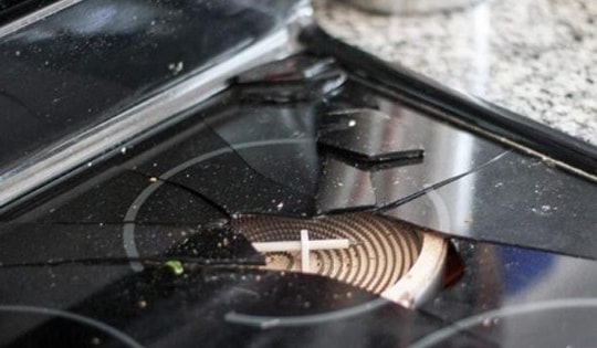 Nguyên nhân bếp từ bị nứt vỡ mặt kính và cách khắc phục hiệu quả