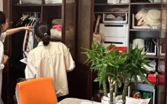 Việc nhẹ lương cao: Kiếm gần 2 triệu/giờ, chỉ cần đứng một chỗ chỉ tay năm ngón