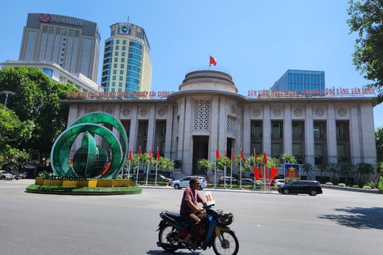 Tâm điểm thị trường tiền tệ tháng 9: VND tăng giá so với USD, NHNN giảm lãi suất OMO xuống mức thấp nhất kể từ tháng 4/2024