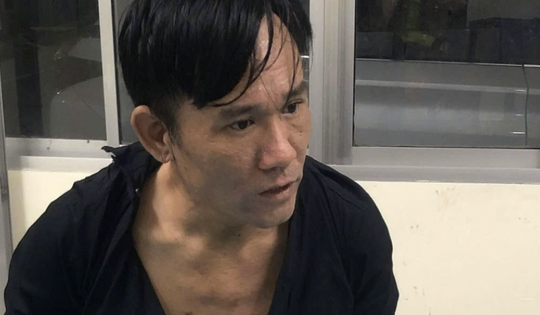 Video: Công an truy đuổi bắt nghi can cướp taxi