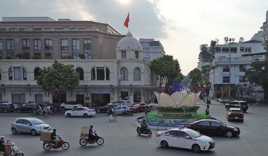 Con đường có giá cho thuê thuộc hàng đắt đỏ bậc nhất thế giới ở Hà Nội