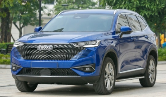 Xe gầm cao SUV cỡ C tại đại lý giảm cả trăm triệu đồng, chỉ 820 triệu, xịn ngang Mazda CX-5, Honda CR-V, rẻ như Toyota Corolla Cross liệu có nên mua?