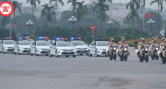 Hướng dẫn cấp, thu hồi Giấy phép sử dụng thiết bị phát tín hiệu của xe được quyền ưu tiên