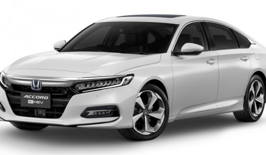 Giá lăn bánh Honda Accord mới nhất rẻ sập sàn, giảm tới 220 triệu đồng, Toyota Camry, Marda 6 gặp khó trong doanh số