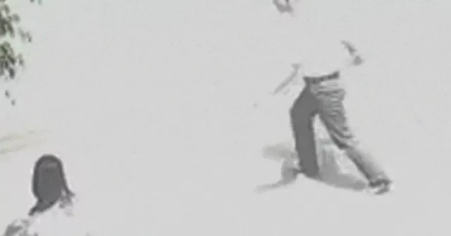 Người dân kể giây phút bị đâm khi vây bắt hai tên cướp