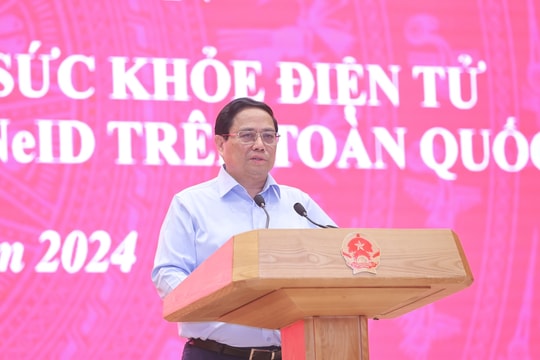 Thủ tướng: Mỗi công dân sẽ đều có sổ sức khỏe điện tử, tiến tới có bệnh án điện tử