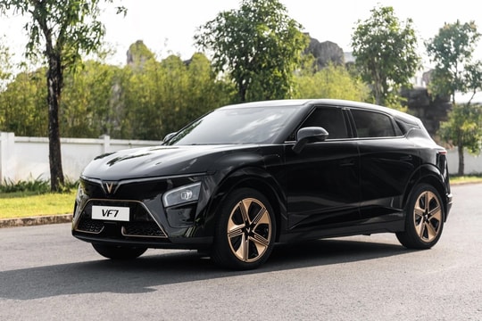 VinFast VF 6 và VF 7 giành 'bộ tứ' giải thưởng tại Better Choice Awards 2024