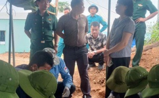 Đào móng làm nhà, phát hiện hố chôn tập thể nhiều hài cốt