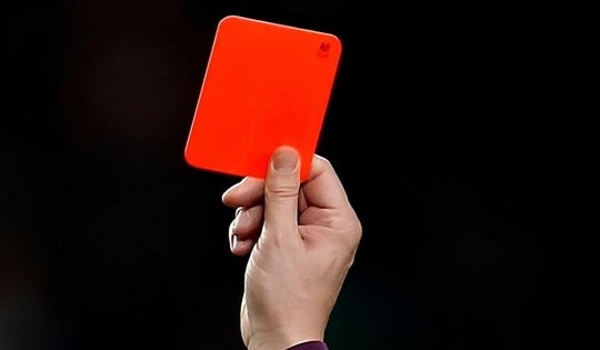 Ký sai báo cáo tài chính, 2 phó giám đốc công ty kiểm toán bị đình chỉ