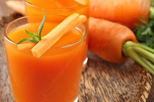 Ăn cà rốt đẹp da, sáng mắt không?