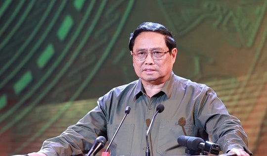 Thủ tướng: Xóa hết nhà tạm, nhà dột nát để không ai bị bỏ lại phía sau trong kỷ nguyên vươn mình của dân tộc