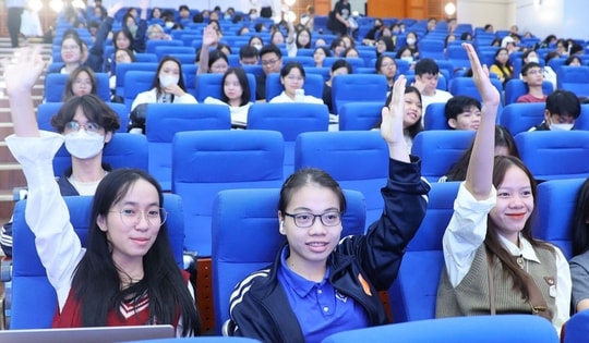 Chuyên gia tài chính: "Cho vay tín dụng đen đang len lỏi vào đời sống sinh viên"