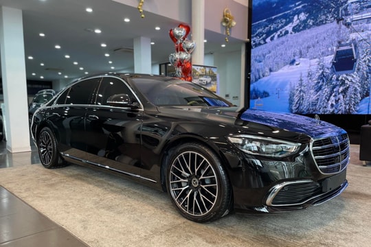 Bảng giá ô tô Mercedes mới nhất tháng 10/2024