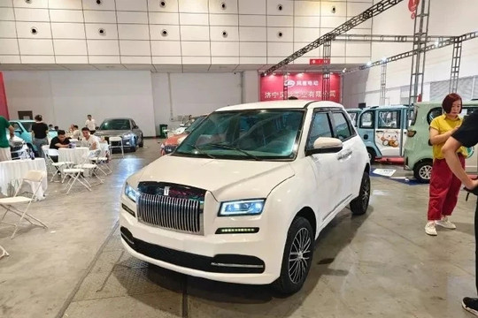 Chi tiết xe ô tô giá chỉ 46 triệu đồng đẹp như Rolls-Royce, rẻ hơn cả Air Blade có gì đặc biệt?