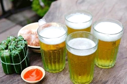 Uống 4 cốc bia mất bao lâu để nồng độ cồn về 0?