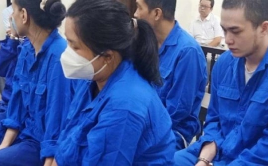 Nữ nhân viên phòng khám cầm đầu đường dây mua bán trẻ sơ sinh