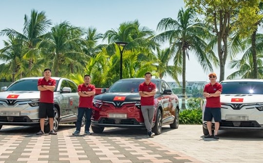 Đi xuyên Việt chưa đủ “phê”, hội người dùng VinFast VF 8 rủ nhau lái xe sang Tây Tạng