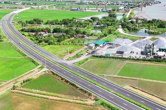 Nam Định đẩy nhanh tiến độ các dự án giao thông trọng điểm, tạo “đường băng” để "cất cánh"