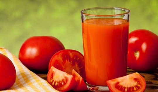 Uống nước ép cà chua mỗi ngày có tác dụng gì?
