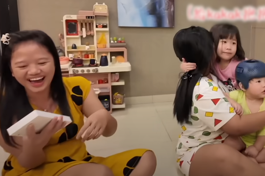 Tặng iPhone 16 để cảm ơn người giúp việc