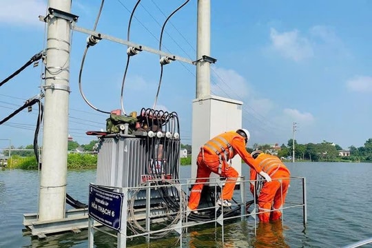 Báo lỗ hơn 21.800 tỷ đồng năm 2023, ông lớn ngành điện EVN đang phân bổ các chi phí sản xuất - kinh doanh như thế nào?