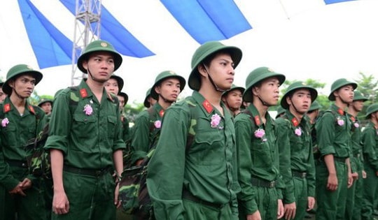 Sinh viên trong độ tuổi tham gia nghĩa vụ quân sự 2025 cần nắm rõ các quy định nếu được gọi nhập ngũ