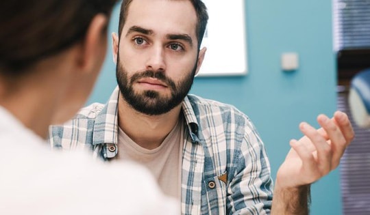 Nguyên nhân phổ biến gây rối loạn cương dương ở nam giới trẻ tuổi