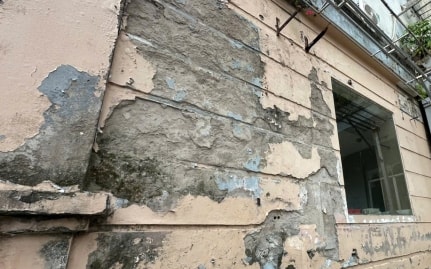 Cuộc sống bên trong khu tái định cư xuống cấp ở Hà Nội