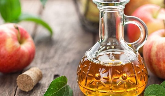 8 lợi ích sức khỏe bất ngờ khi sử dụng giấm táo