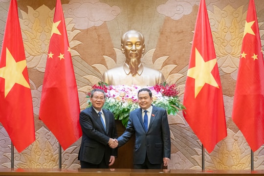 Chủ tịch Quốc hội Trần Thanh Mẫn hội kiến Thủ tướng Trung Quốc Lý Cường