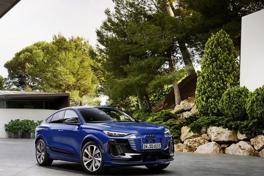 Audi ra mắt Q6 Sportback e-tron tại Triển lãm ô tô Paris 2024