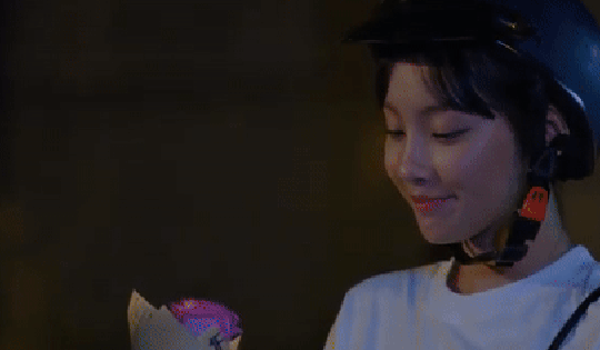 Phim Việt giờ vàng "lật mặt nhanh hơn lật bánh tráng"