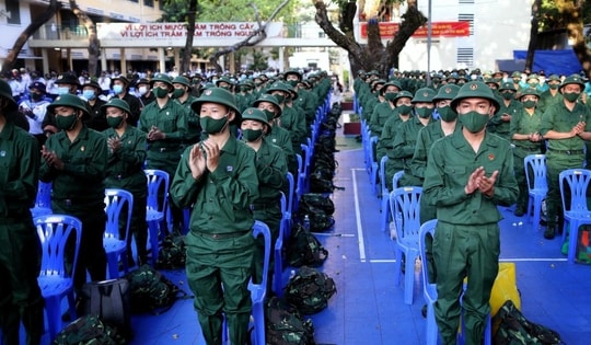 Công chức và viên chức cần nắm rõ thông tin này nếu phải đi nghĩa vụ quân sự 2025 theo quy định