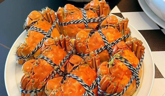 Cua ‘quý tộc’ Trung Quốc thành hàng bình dân ở chợ Việt, mua dễ như rau