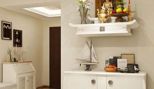 Ông bà dạy: Dưới bàn thờ tuyệt đối không đặt 5 vật kẻo nghèo khó bủa vây, toàn điềm xui xẻo