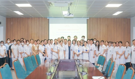 Bệnh viện E khai giảng khóa đào tạo thực hành khám bệnh, chữa bệnh đối với chức danh điều dưỡng