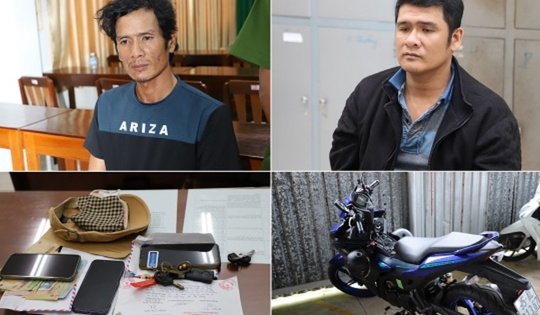 Người phụ nữ bị cướp vì đăng video đếm tiền lên mạng xã hội