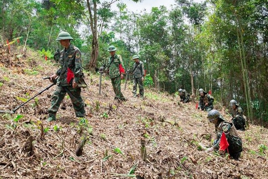 QUY ĐỊNH MỚI: Chế độ bồi dưỡng với người trực tiếp khảo sát, rà phá bom, mìn từ 1/12