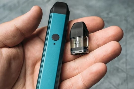 Nhiều vụ ngộ độc liên quan đến thuốc lá điện tử