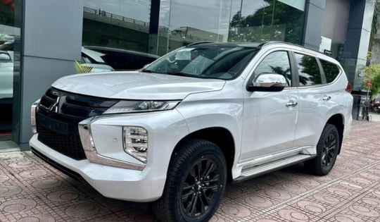 Chi tiết xe gầm cao bản D giảm sốc 270 triệu đồng, rẻ ngang Mazda CX-5, Honda CR-V khiến dân tình xôn xao