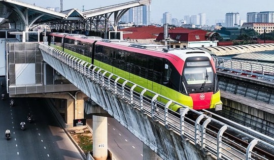 Đề xuất giảm giá vé tàu điện cho học sinh, sinh viên