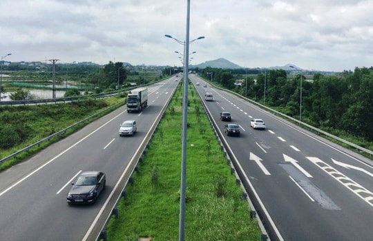 Điều kiện thực hiện việc thu phí sử dụng đường bộ cao tốc từ 10/10/2024
