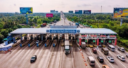 Quy định điều kiện thực hiện việc thu phí sử dụng đường cao tốc do Nhà nước đầu tư