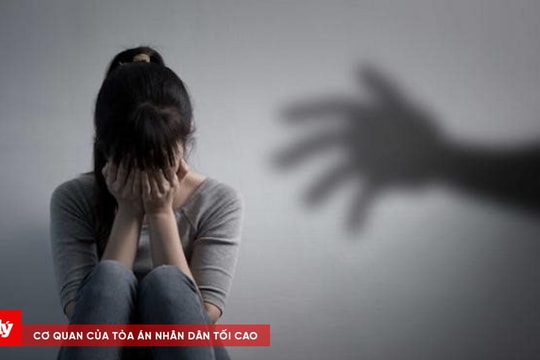 Khởi tố, bắt tạm giam giáo viên phụ trách Đội