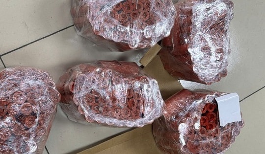 Làm rõ trường hợp học sinh mua bán và tự sản xuất pháo nổ tại nhà